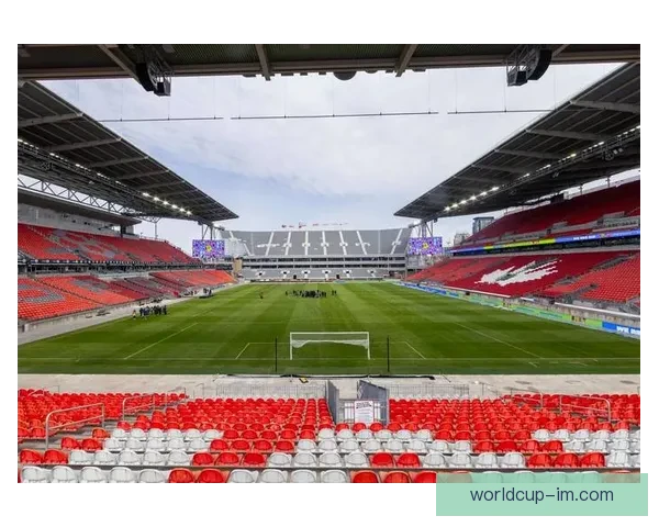 2026年加拿大世界杯球场设计与建设全景解析，创新与历史交汇之地