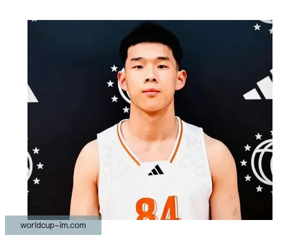 西安偶遇林葳已结束首个NCAA赛季 留美追梦还是回国发展引热议